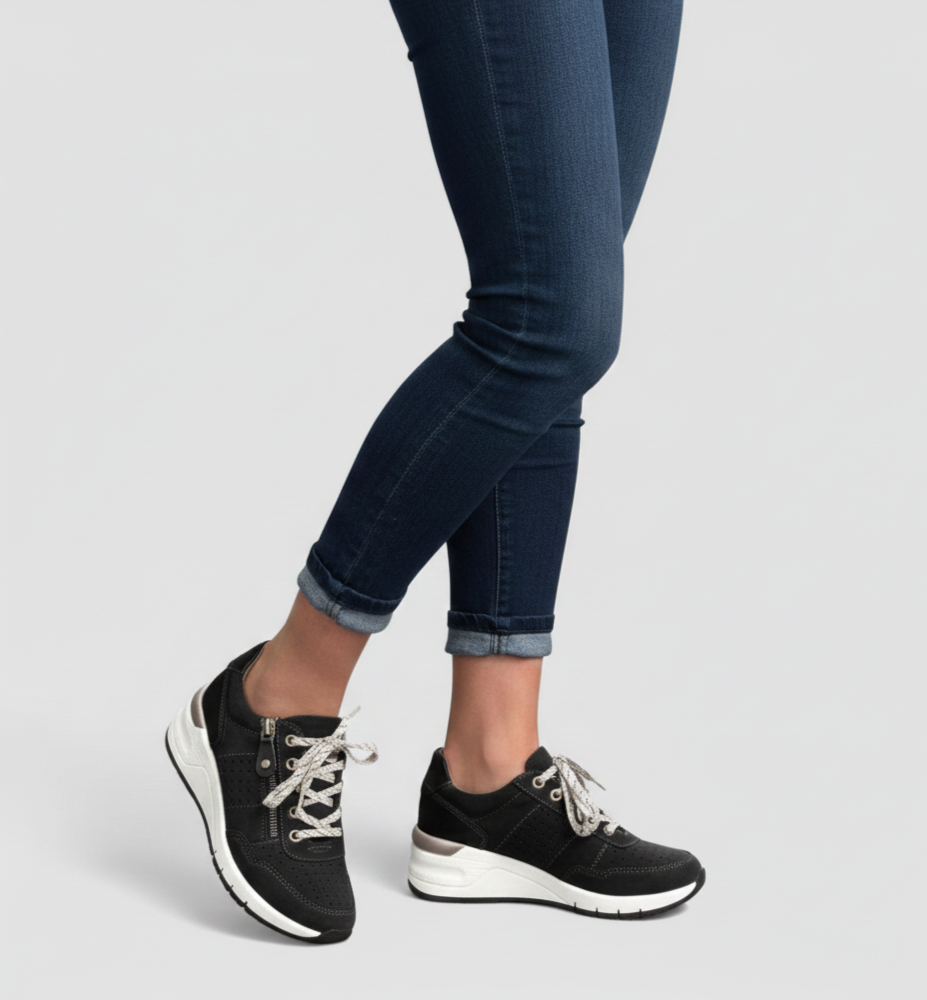 AuraFlex™ Comfort & Support Sneaker